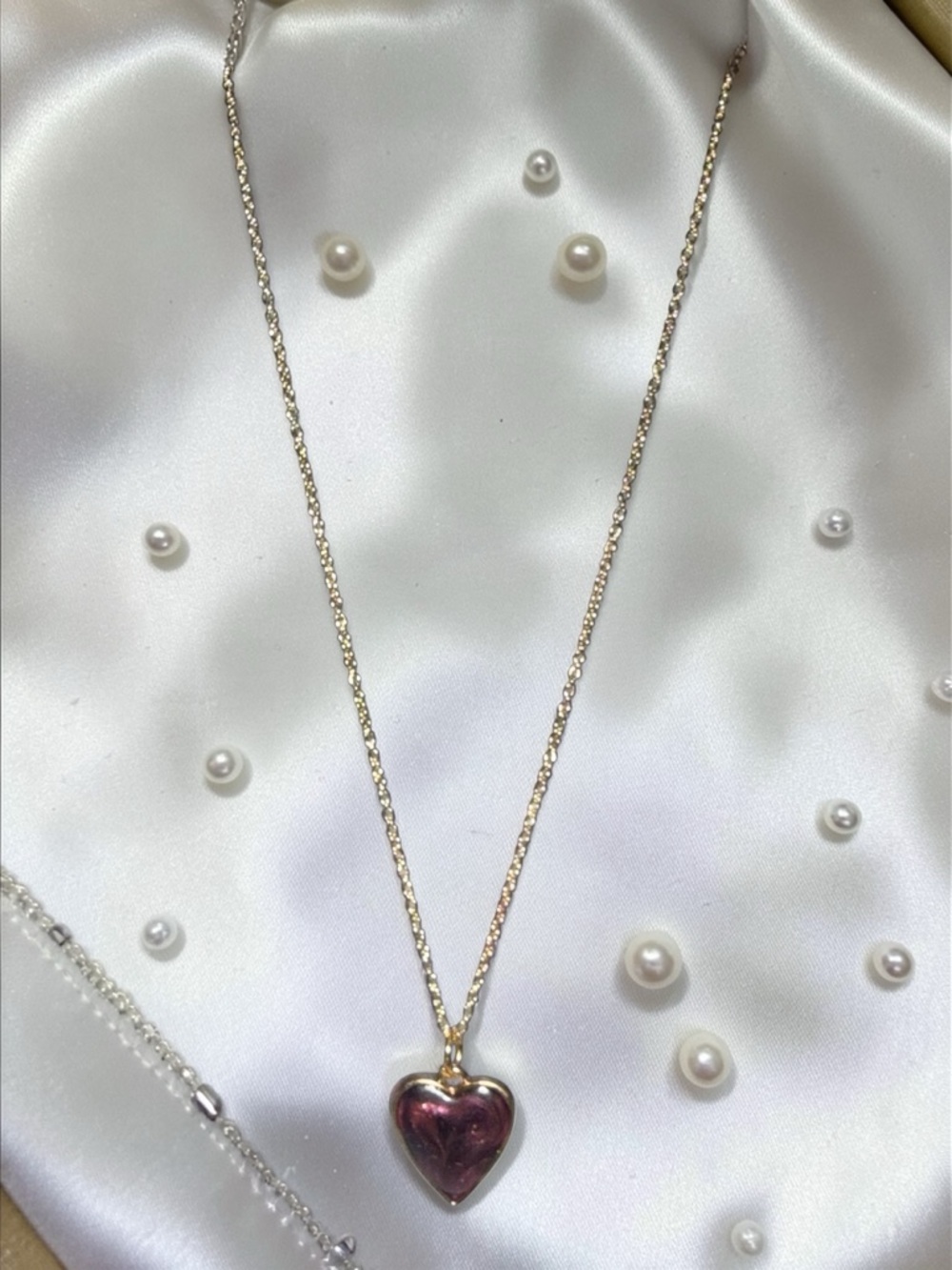 Handmade Resin Heart Necklace Gold Chain Sparkle Pendant Gift - Picture 4 of 6
